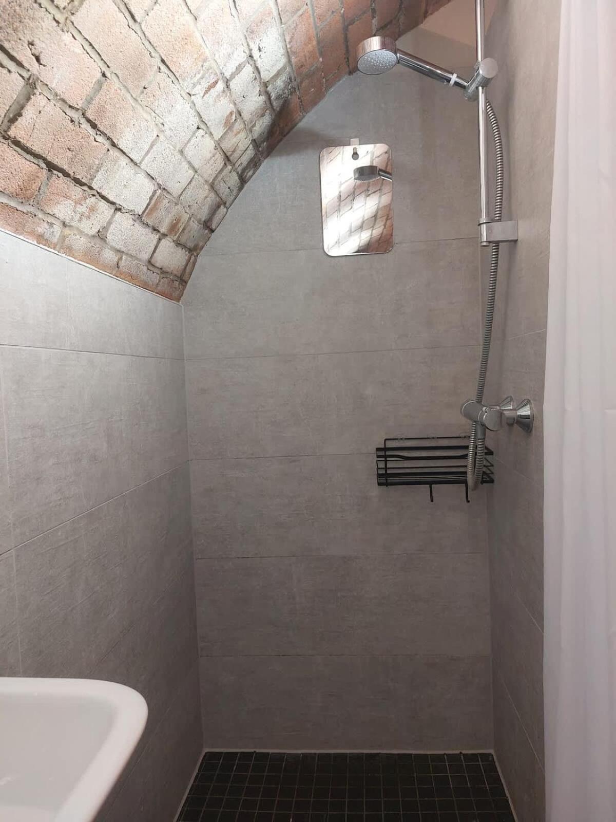 Converted Factory Loft Apartment Бристол Екстериор снимка