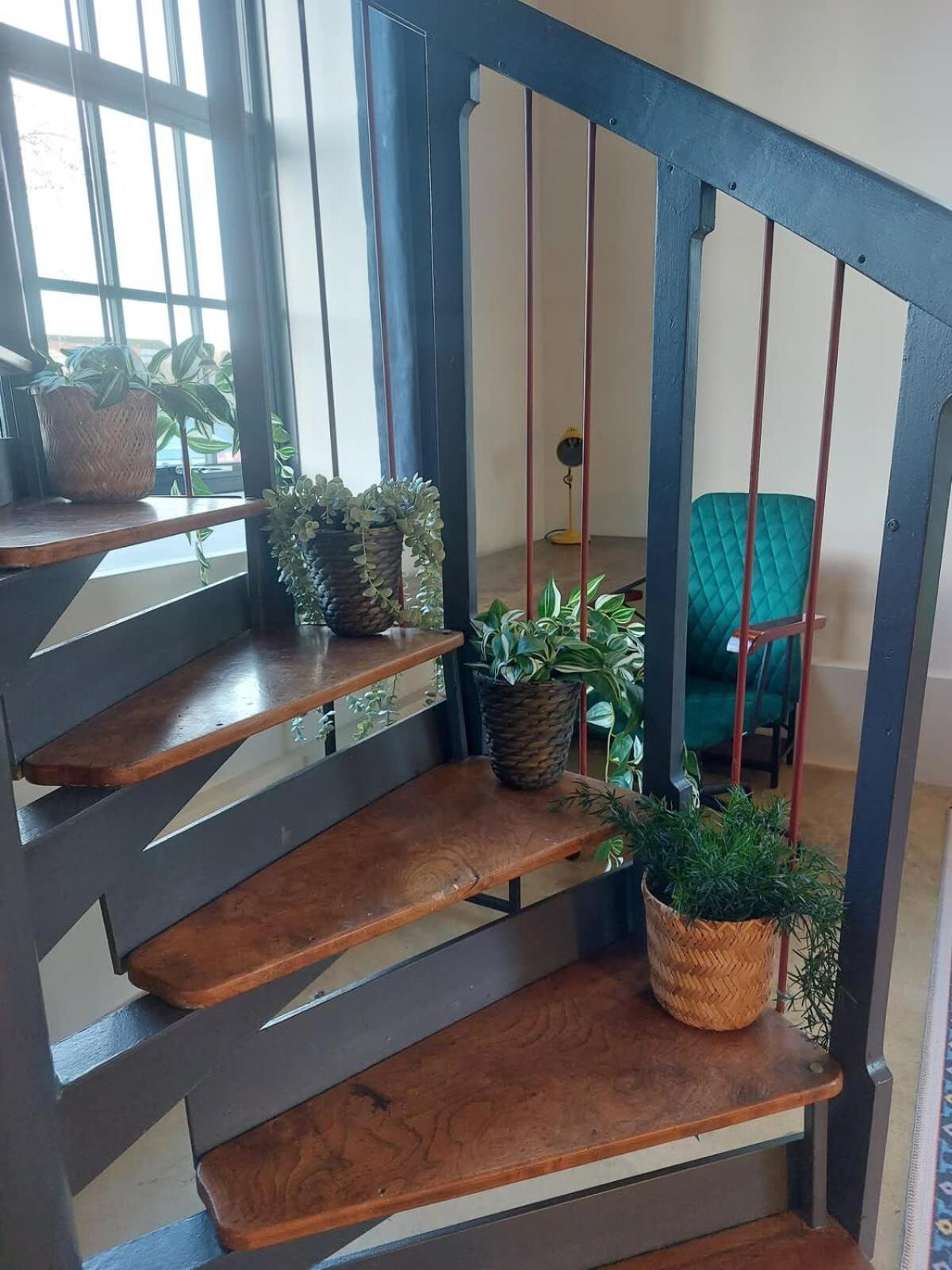 Converted Factory Loft Apartment Бристол Екстериор снимка