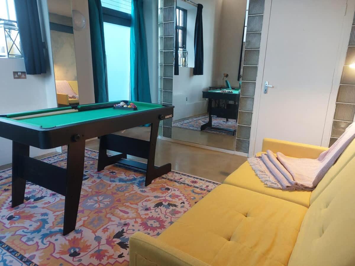 Converted Factory Loft Apartment Бристол Екстериор снимка
